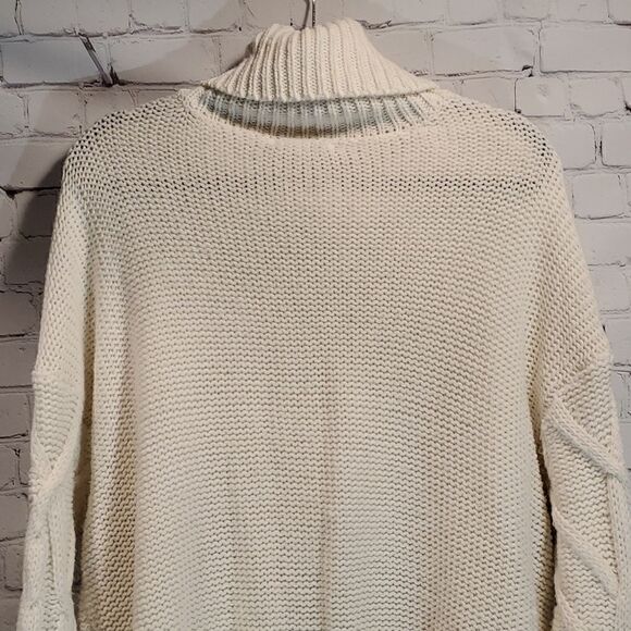 Favlux Fashion chunky white knit turtle sweater - Picture 7 of 8